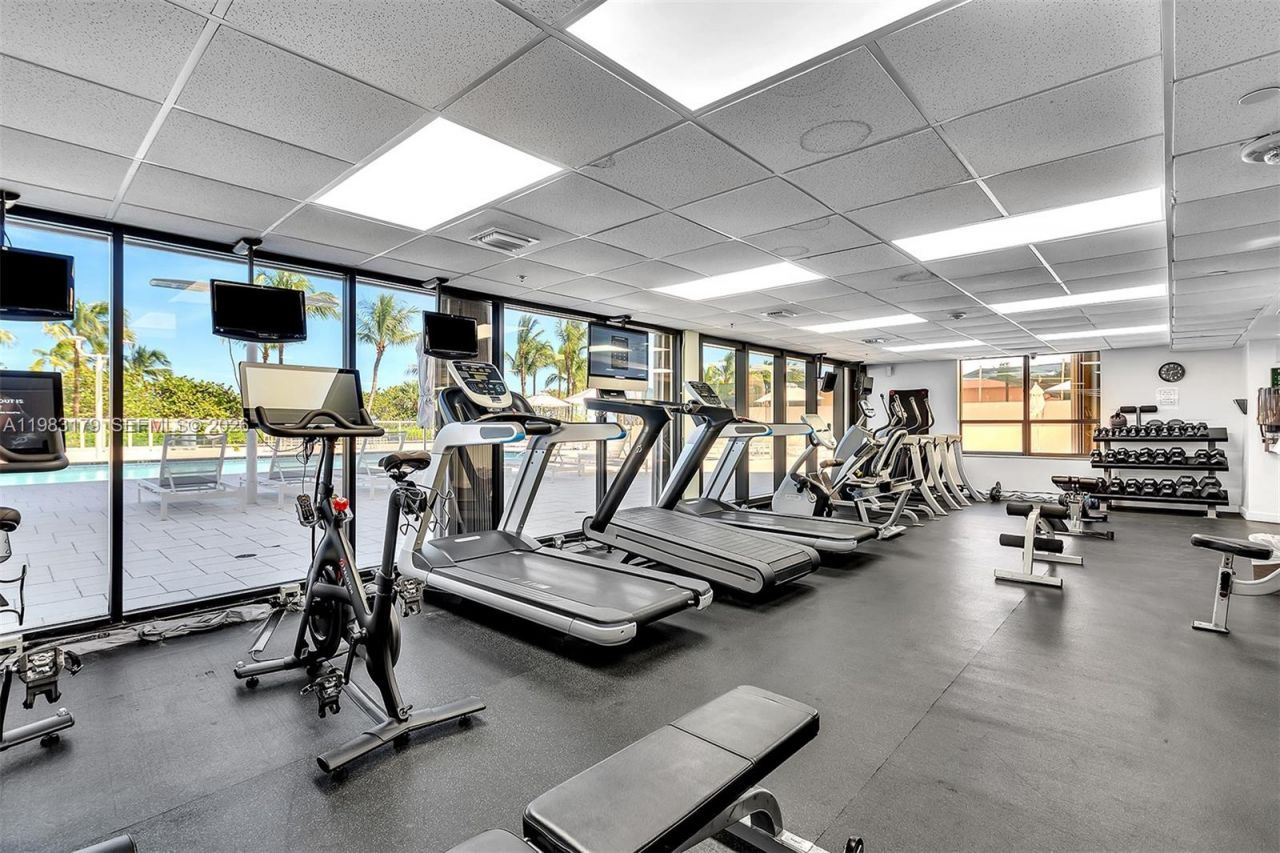 10185 Collins Ave, Unit 606, Bal Harbour, FL 33154 Photo