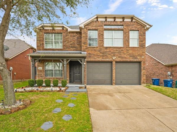 8616 Tumbleweed Drive, Cross Roads, TX 76227