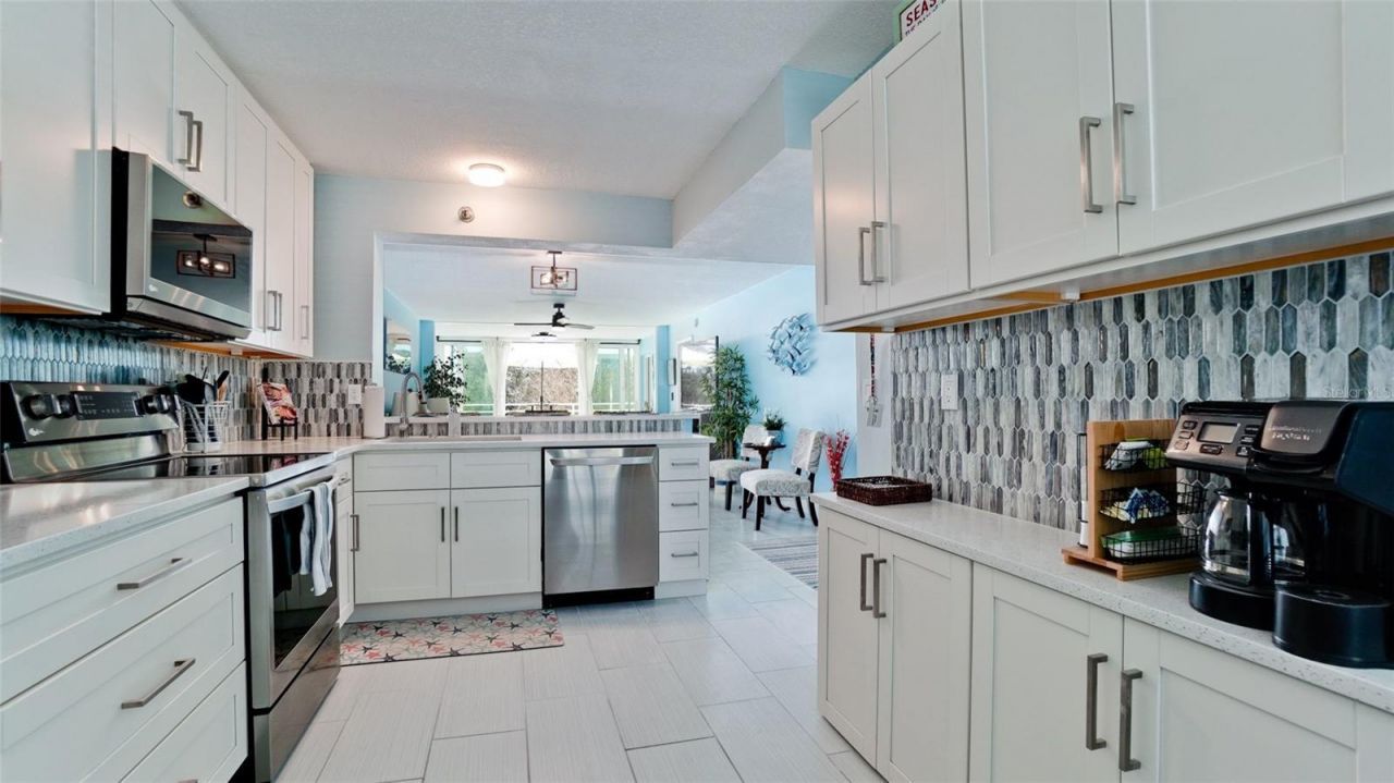 4460 Fairways Boulevard, Unit 102, Bradenton, FL 34209 Photo