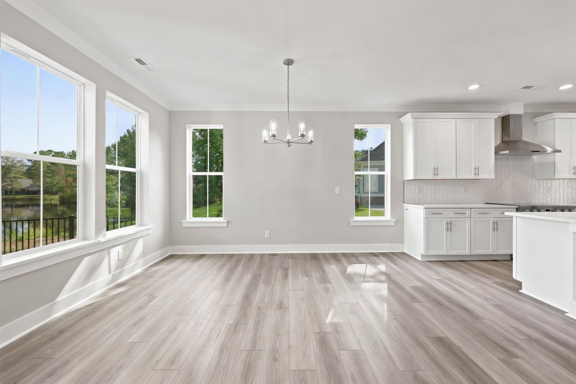 2012 Spring Valley Ct. Photo 12
