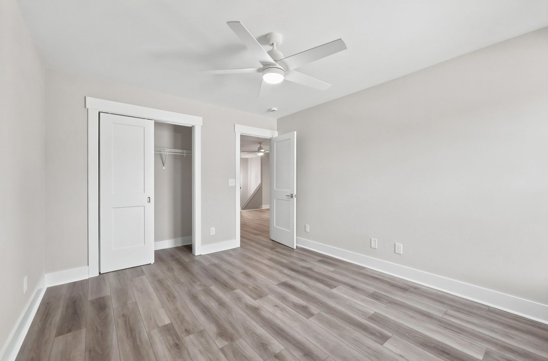 2012 Spring Valley Ct. Photo 29