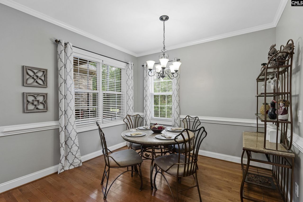 302 Lookout Hill Drive  Photo 10