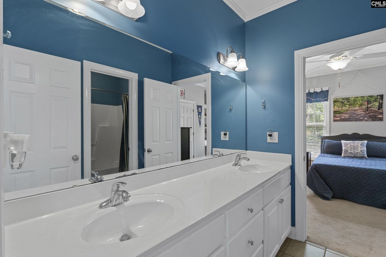 302 Lookout Hill Drive  Photo 25