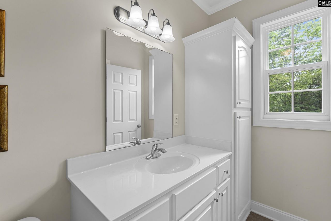 302 Lookout Hill Drive  Photo 32