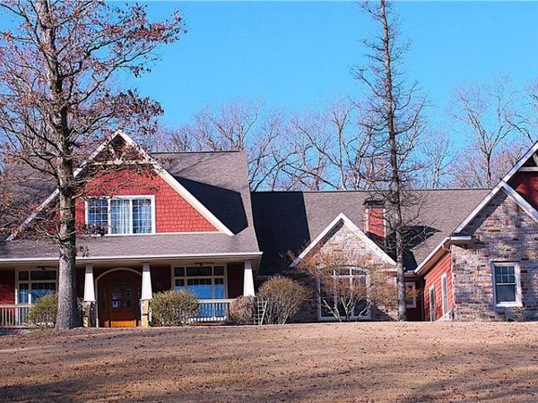 3777 N Sugarberry Lane , Springdale, AR 72764