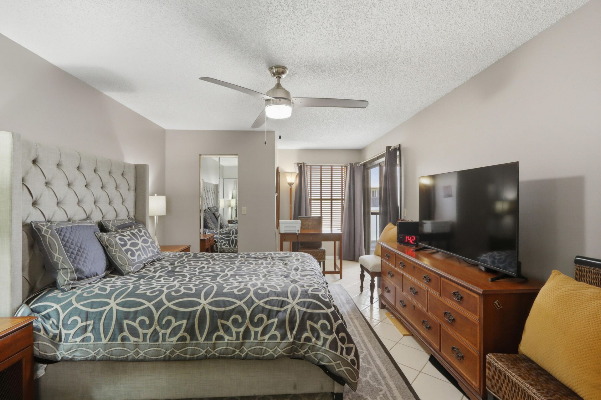 3260 Perimeter Drive, Greenacres, FL 33467 Photo