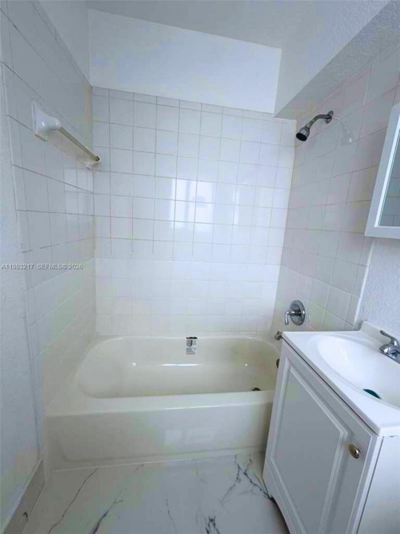 217 NW 84th St, Unit 217, Miami, FL 33150 Photo