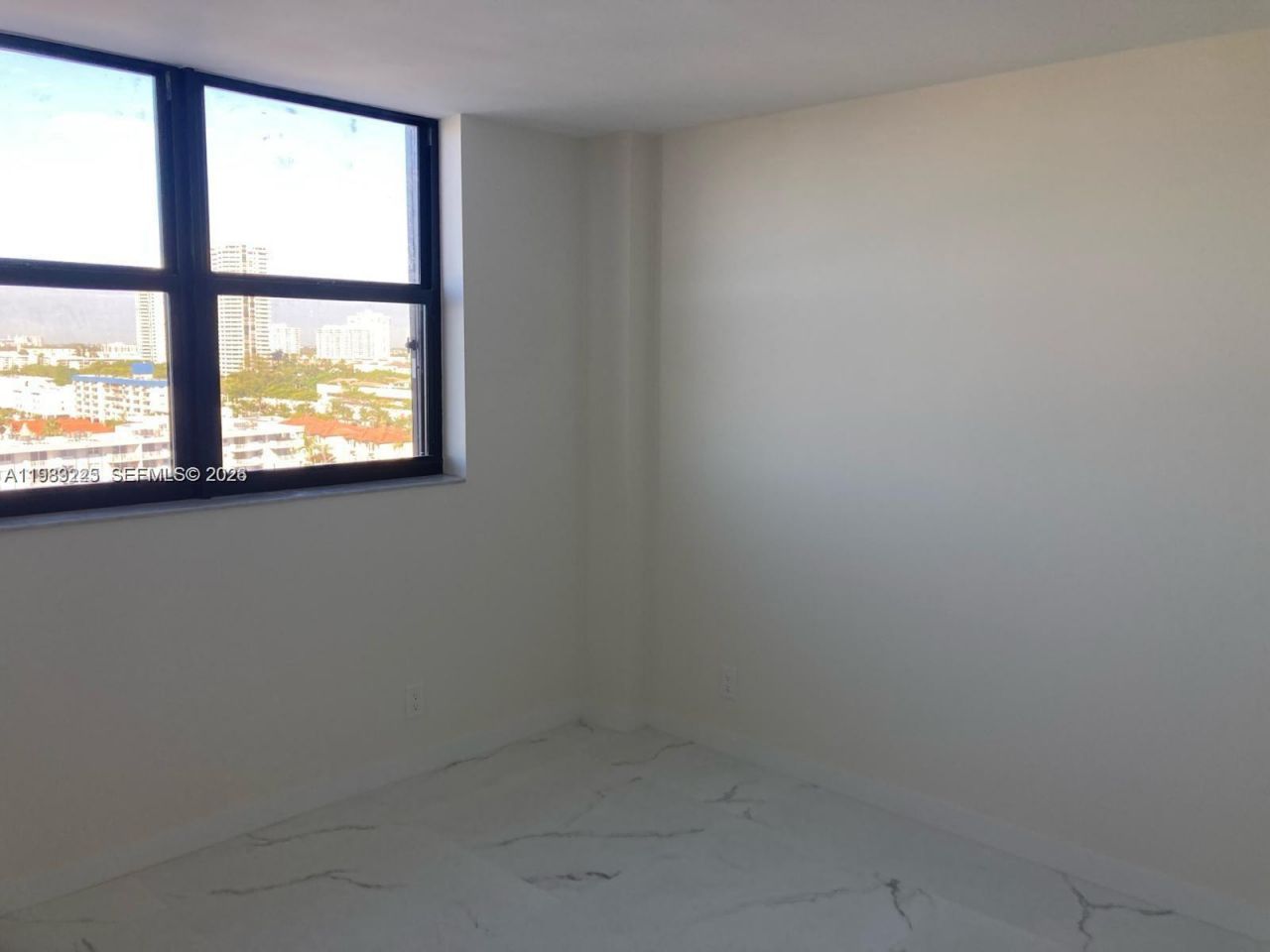 290 174th St , Unit 1206, Sunny Isles Beach, FL 33160 Photo