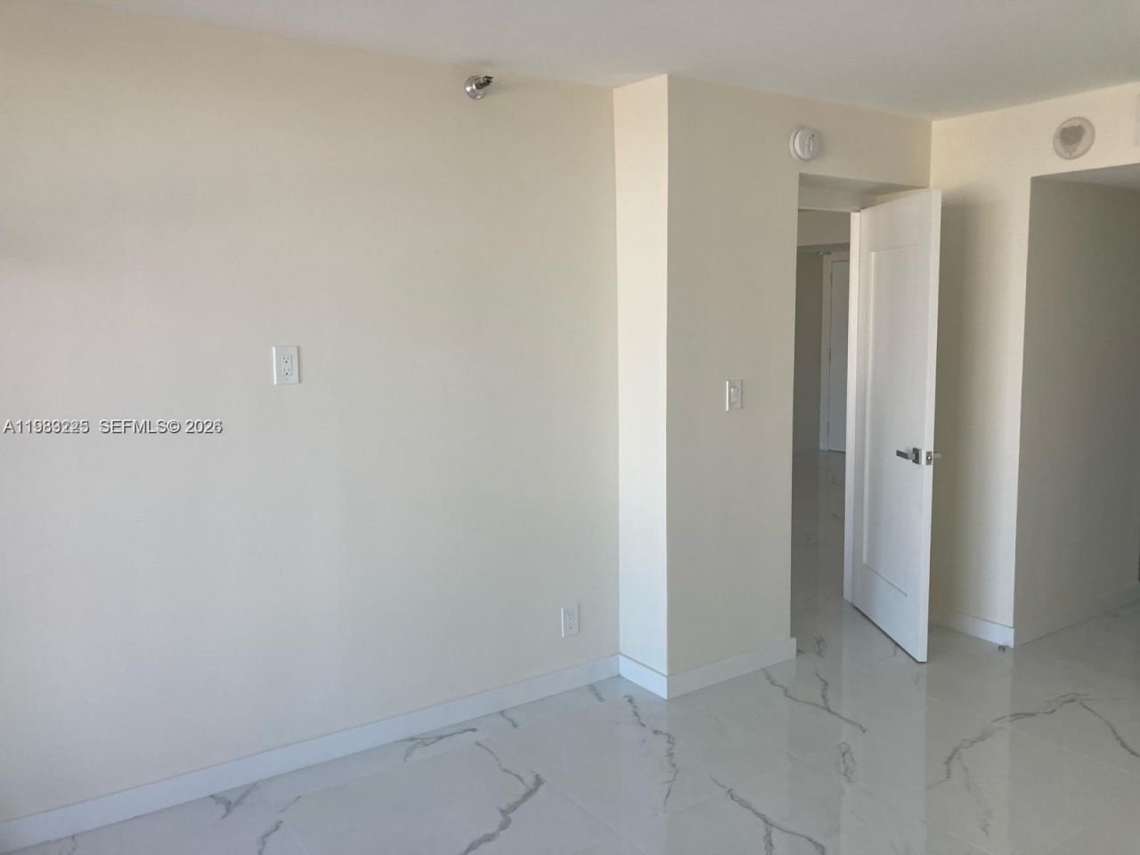 290 174th St , Unit 1206, Sunny Isles Beach, FL 33160 Photo