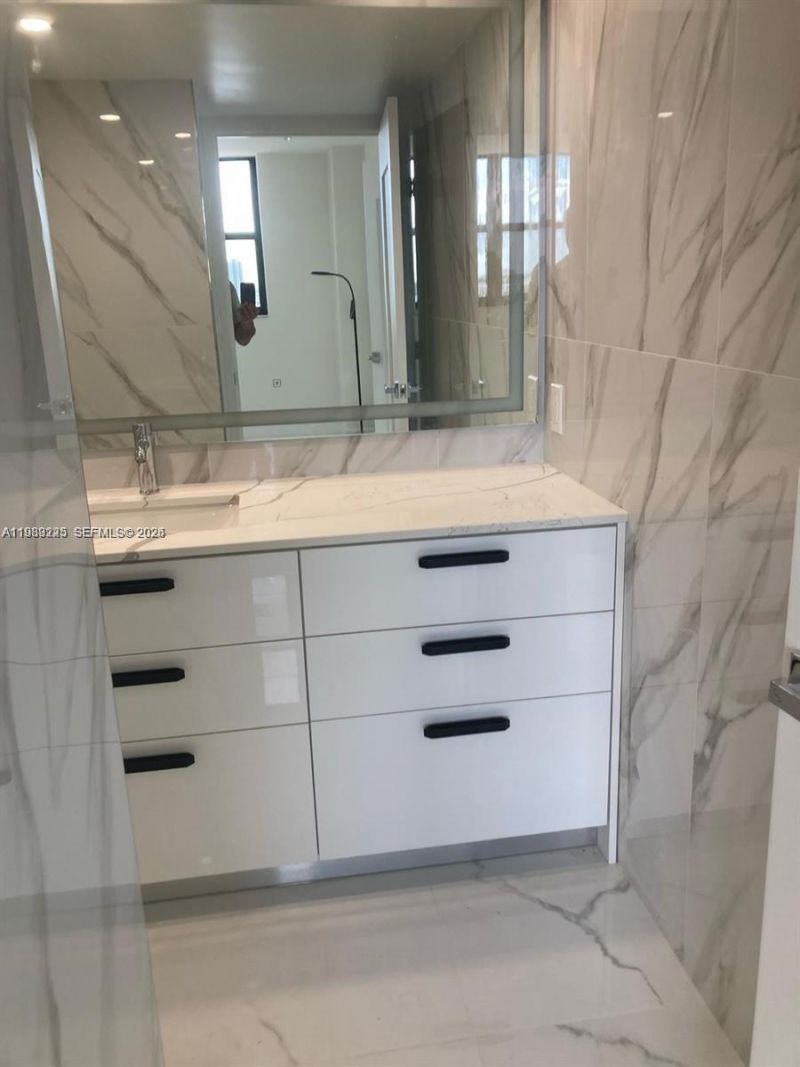 290 174th St , Unit 1206, Sunny Isles Beach, FL 33160 Photo