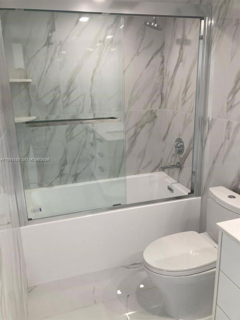 290 174th St , Unit 1206, Sunny Isles Beach, FL 33160 Photo