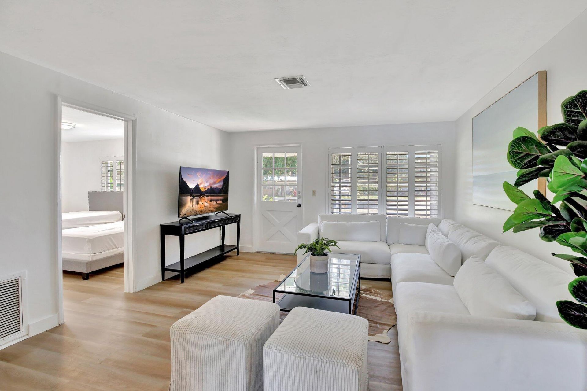 3019 N 57th Drive, Hollywood, FL 33021 Photo