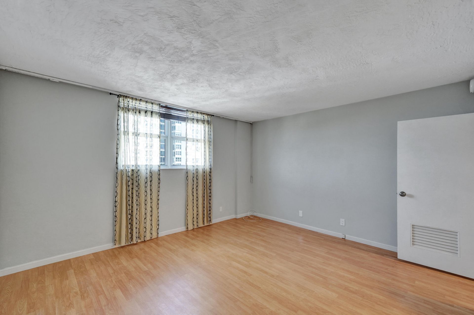 4250 Galt Ocean Drive, Fort Lauderdale, FL 33308 Photo