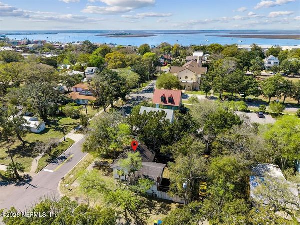 515 BROOME Street, Fernandina Beach, FL 32034