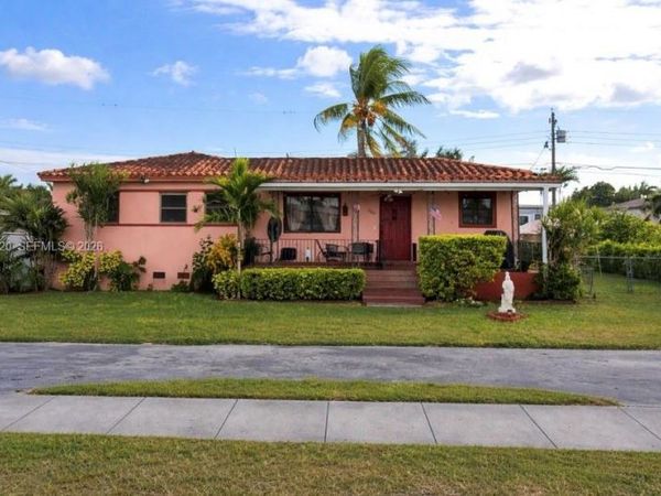 8330 SW 27th Ter , Miami, FL 33155