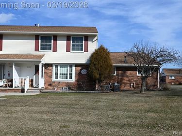 31056 Richert, Fraser, MI 48026