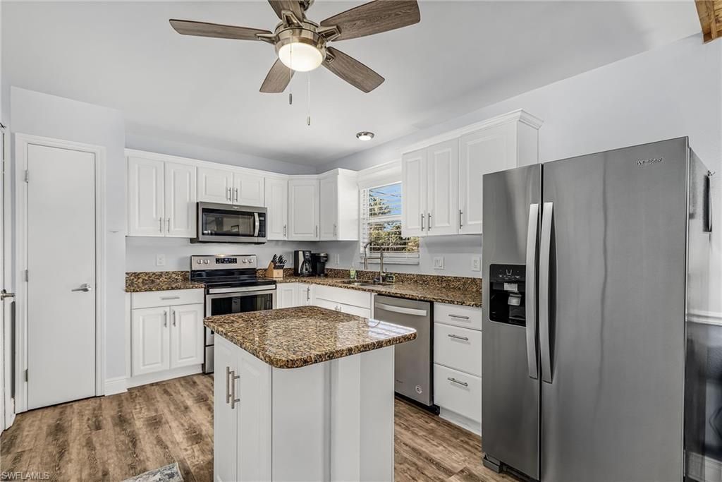 15869 Missouri St, Bokeelia, FL 33922 Photo