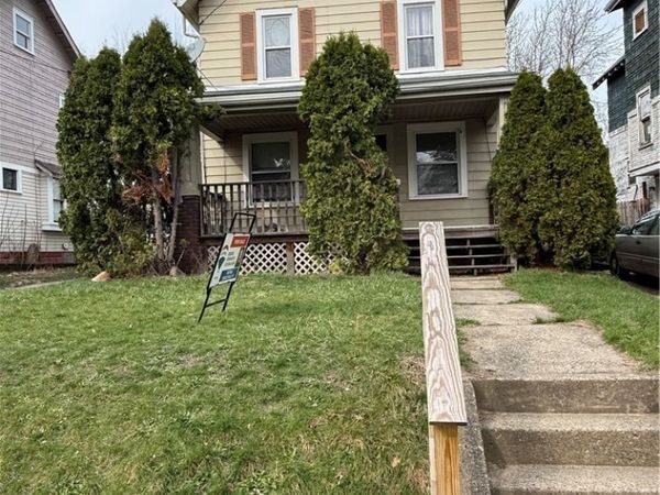 75 E Ido Avenue , Akron, OH 44301