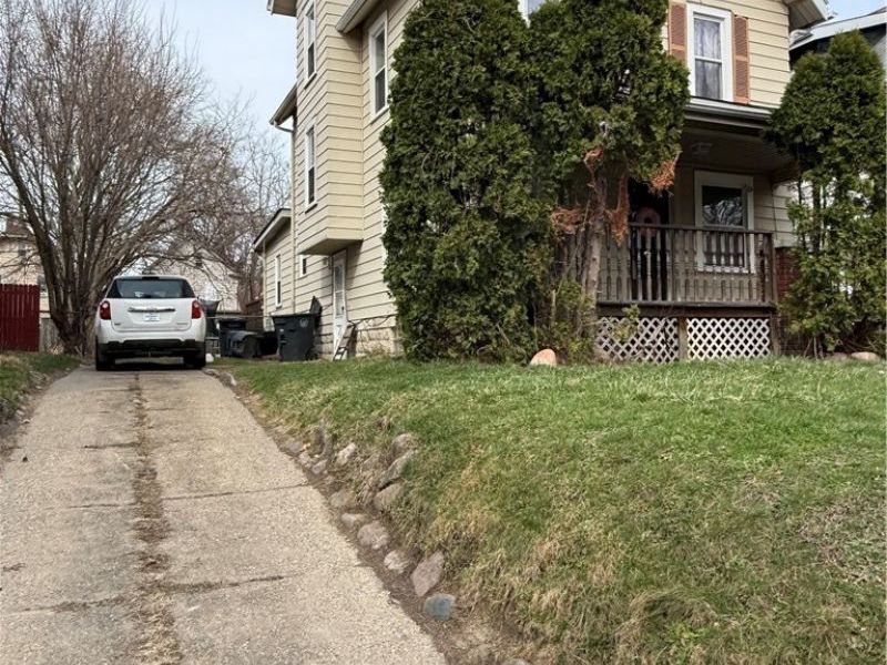 75 E Ido Avenue, Akron, OH 44301 Photo 2