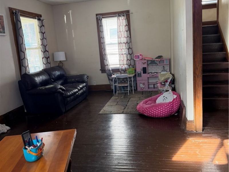 75 E Ido Avenue, Akron, OH 44301 Photo 3