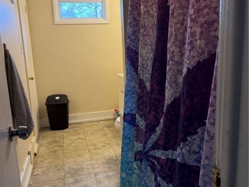 75 E Ido Avenue, Akron, OH 44301 Photo 6