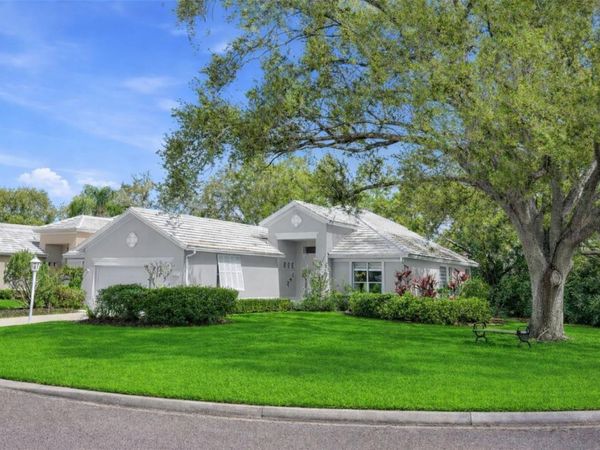 7904 HAMPTON COURT , UNIVERSITY PARK, FL 34201