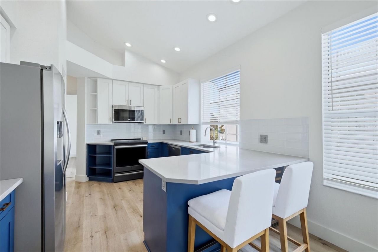 7904 Hampton Court , University Park, FL 34201 Photo