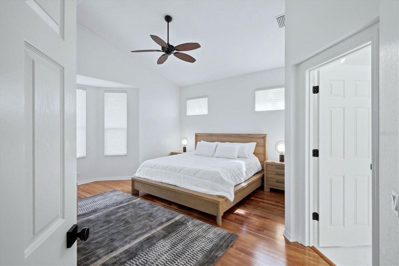 7904 Hampton Court , University Park, FL 34201 Photo