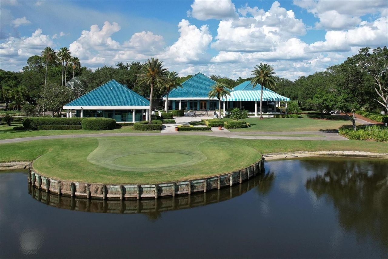 7904 Hampton Court, University Park, FL 34201 Photo