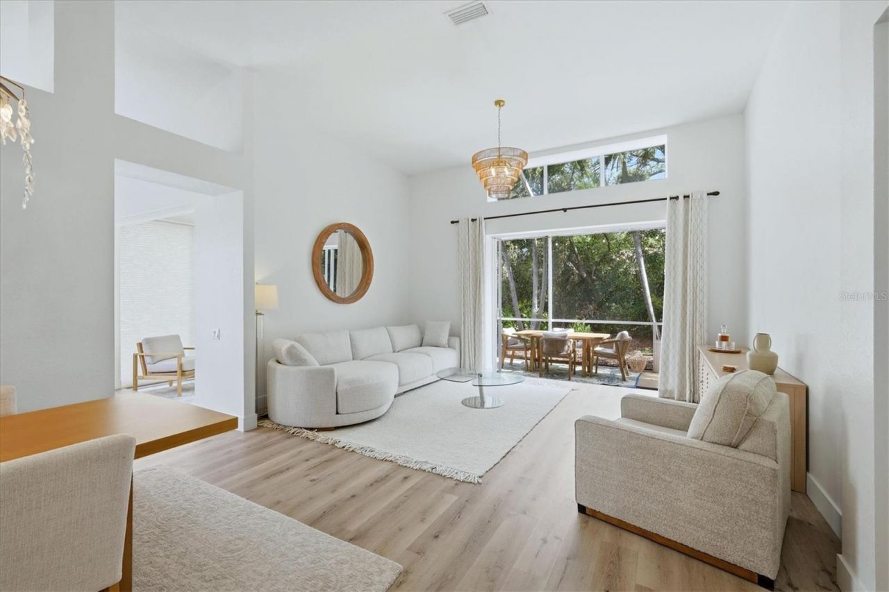 7904 Hampton Court , University Park, FL 34201 Photo