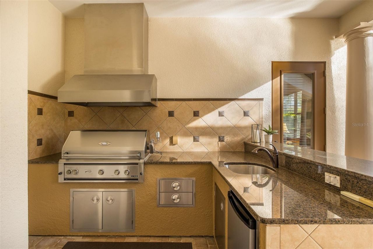 10435 Pontofino Circle, Trinity, FL 34655 Photo