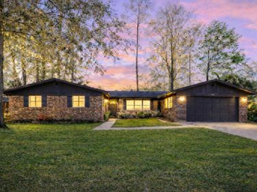 4821 NW 16TH PLACE, GAINESVILLE, FL 32605