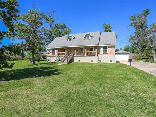 700 W LaGrange Street W, Lake Charles, LA 70605