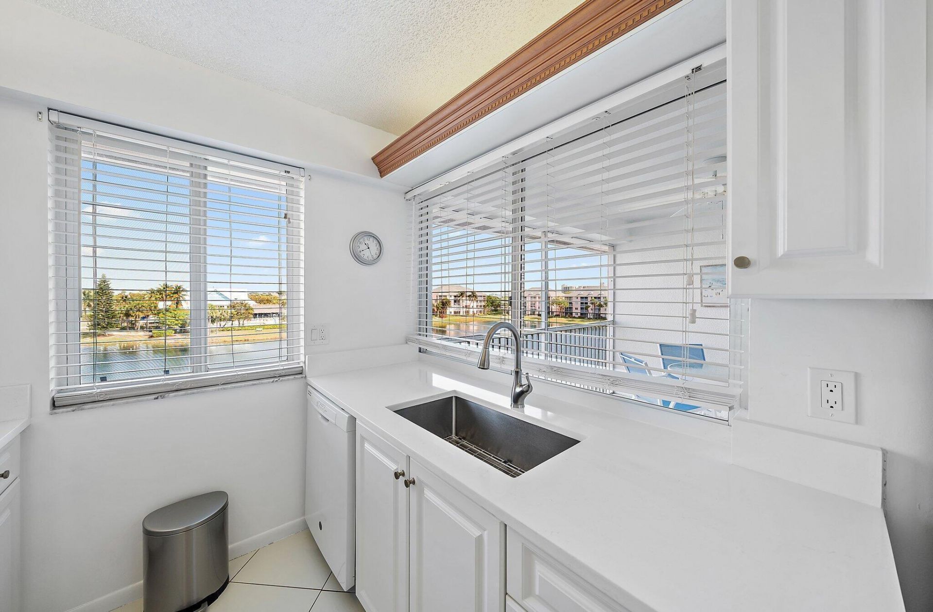 353 S Us Highway 1, Unit E408, Jupiter, FL 33477 Photo