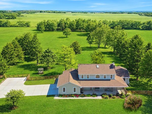 11106 Siedschlag Road, Spring Grove, IL 60081