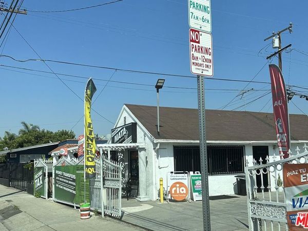 7712 Seville Avenue, Huntington Park, CA 90255