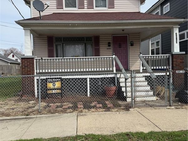 2083 W 42nd Street , Cleveland, OH 44113