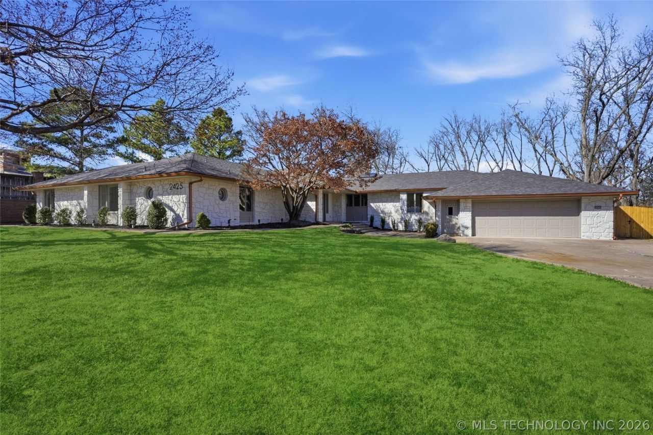 2425 E 53rd Street, Tulsa, OK 74105 Main Photo