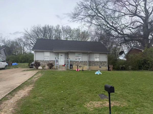 6 Lutie St, Nashville, TN 37210