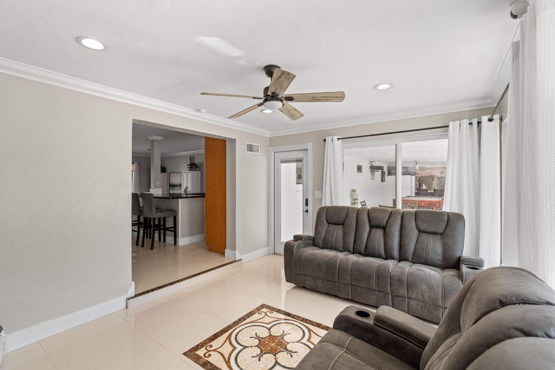 800 NE 8th Street, Pompano Beach, FL 33060 Photo