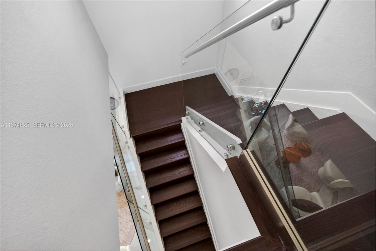 3542 W 93rd Pl, Hialeah, FL 33018 Photo