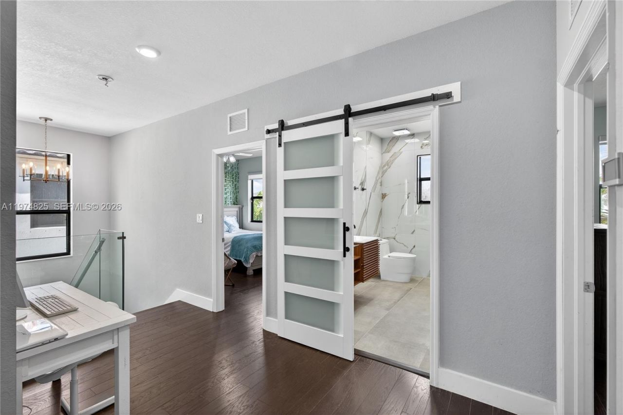 3542 W 93rd Pl, Hialeah, FL 33018 Photo