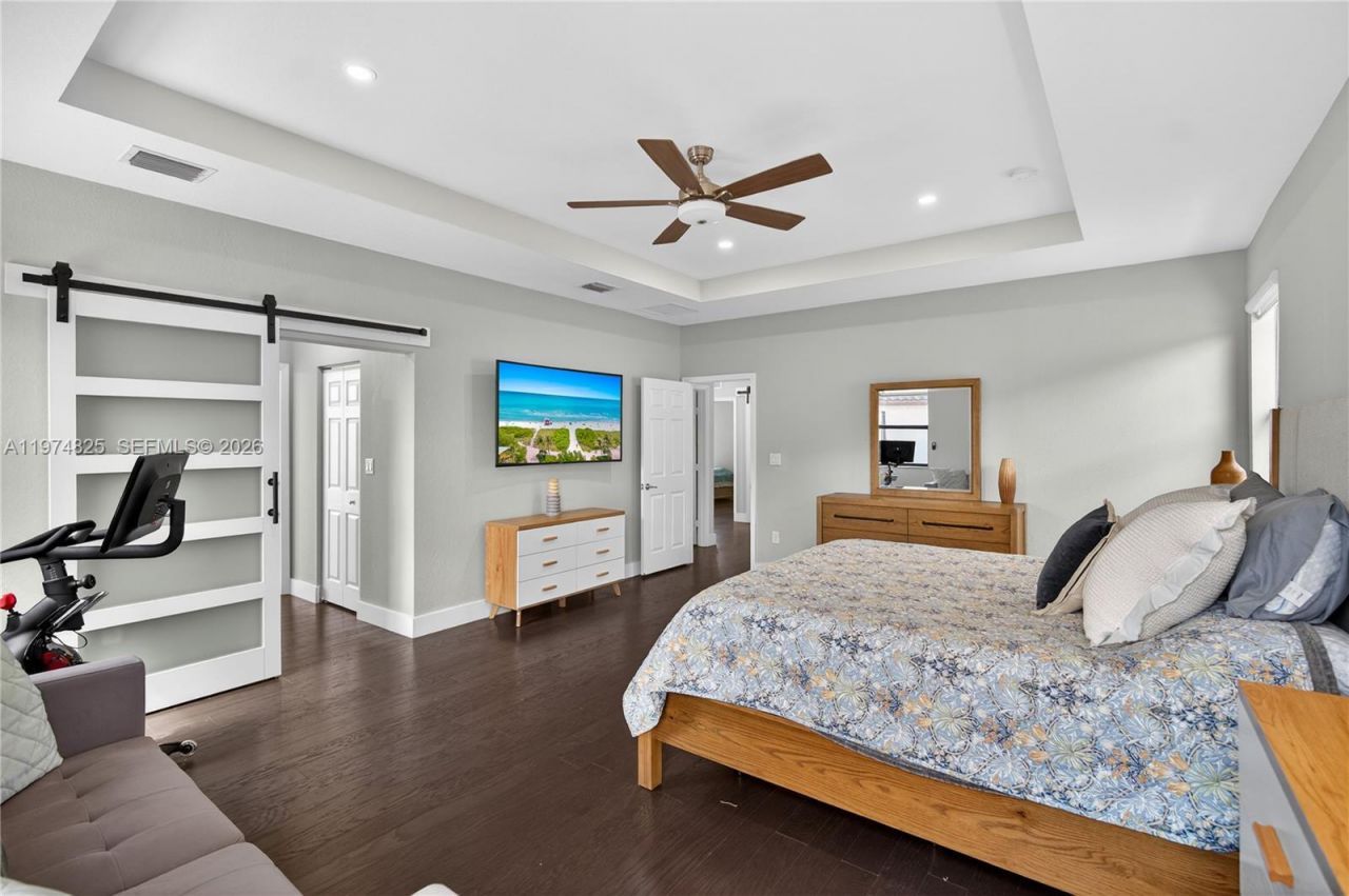 3542 W 93rd Pl, Hialeah, FL 33018 Photo