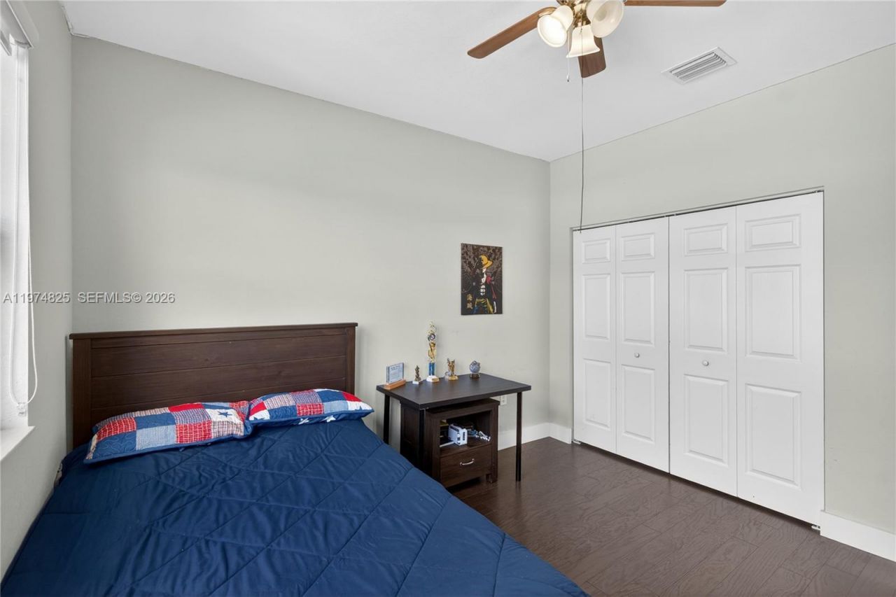 3542 W 93rd Pl, Hialeah, FL 33018 Photo