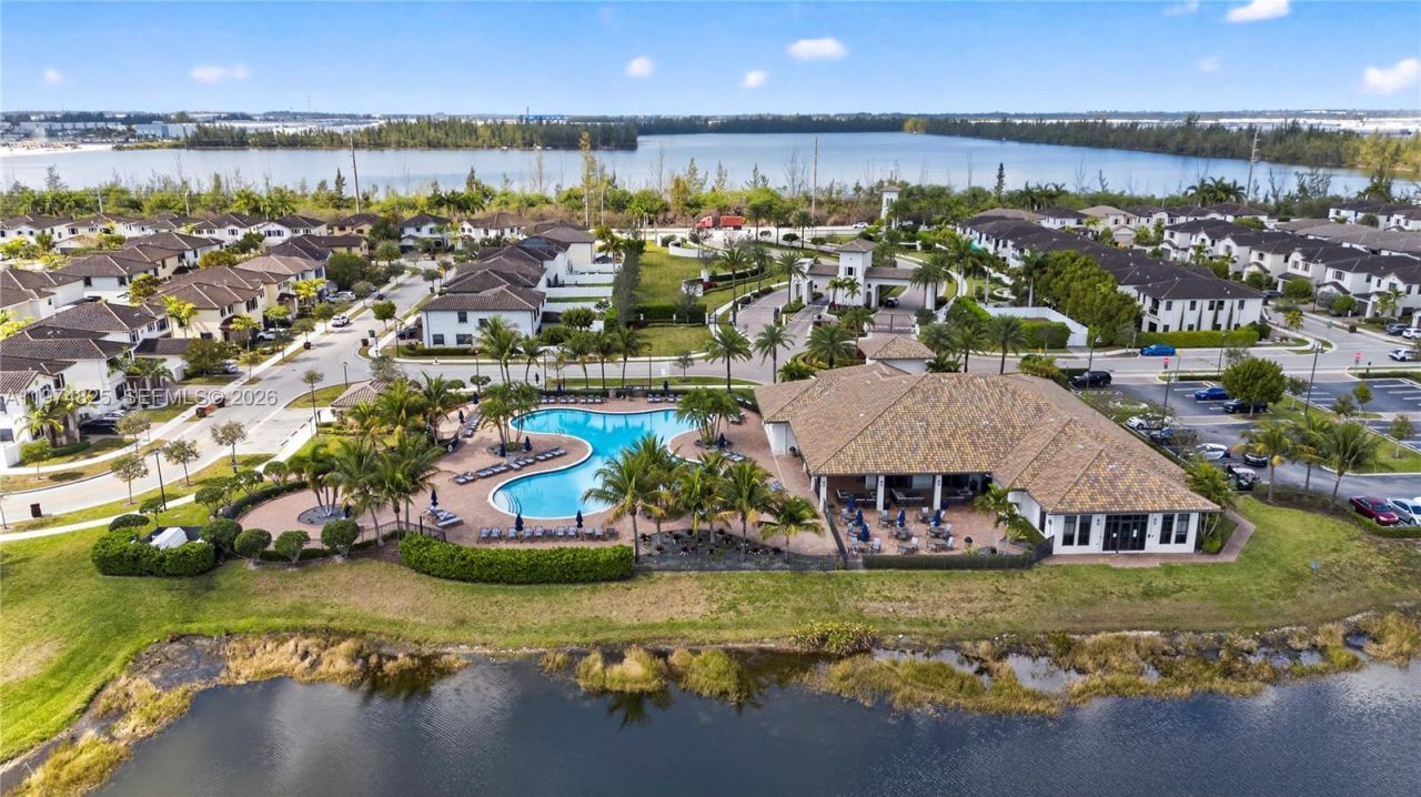 3542 W 93rd Pl, Hialeah, FL 33018 Photo