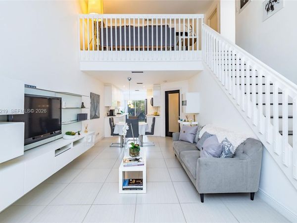 370 SE 2nd Ave, Unit G3, Deerfield Beach, FL 33441