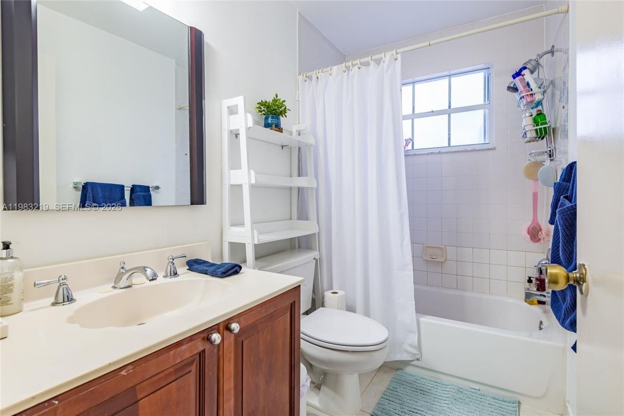 370 SE 2nd Ave, Unit G3, Deerfield Beach, FL 33441 Photo