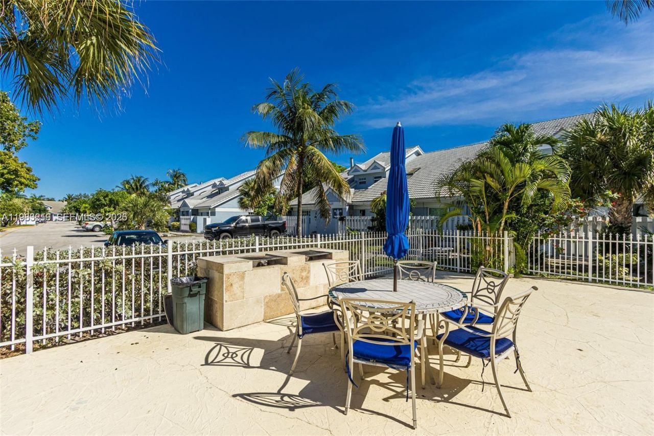 370 SE 2nd Ave, Unit G3, Deerfield Beach, FL 33441 Photo