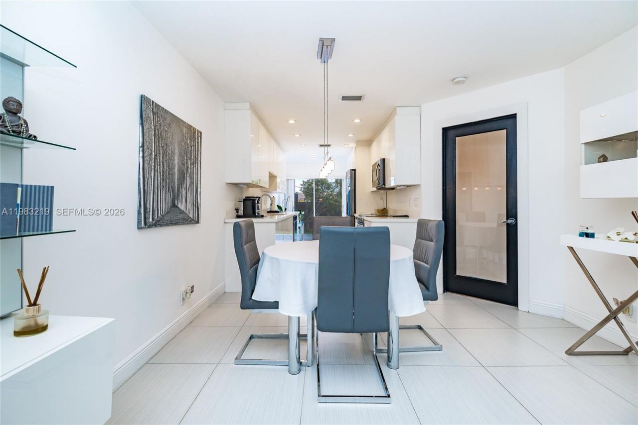 370 SE 2nd Ave, Unit G3, Deerfield Beach, FL 33441 Photo