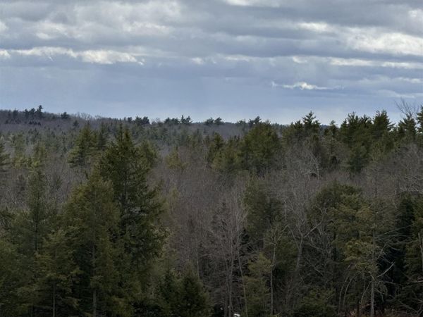 006 Bentley Circle, Unit 6, Candia, NH 03034